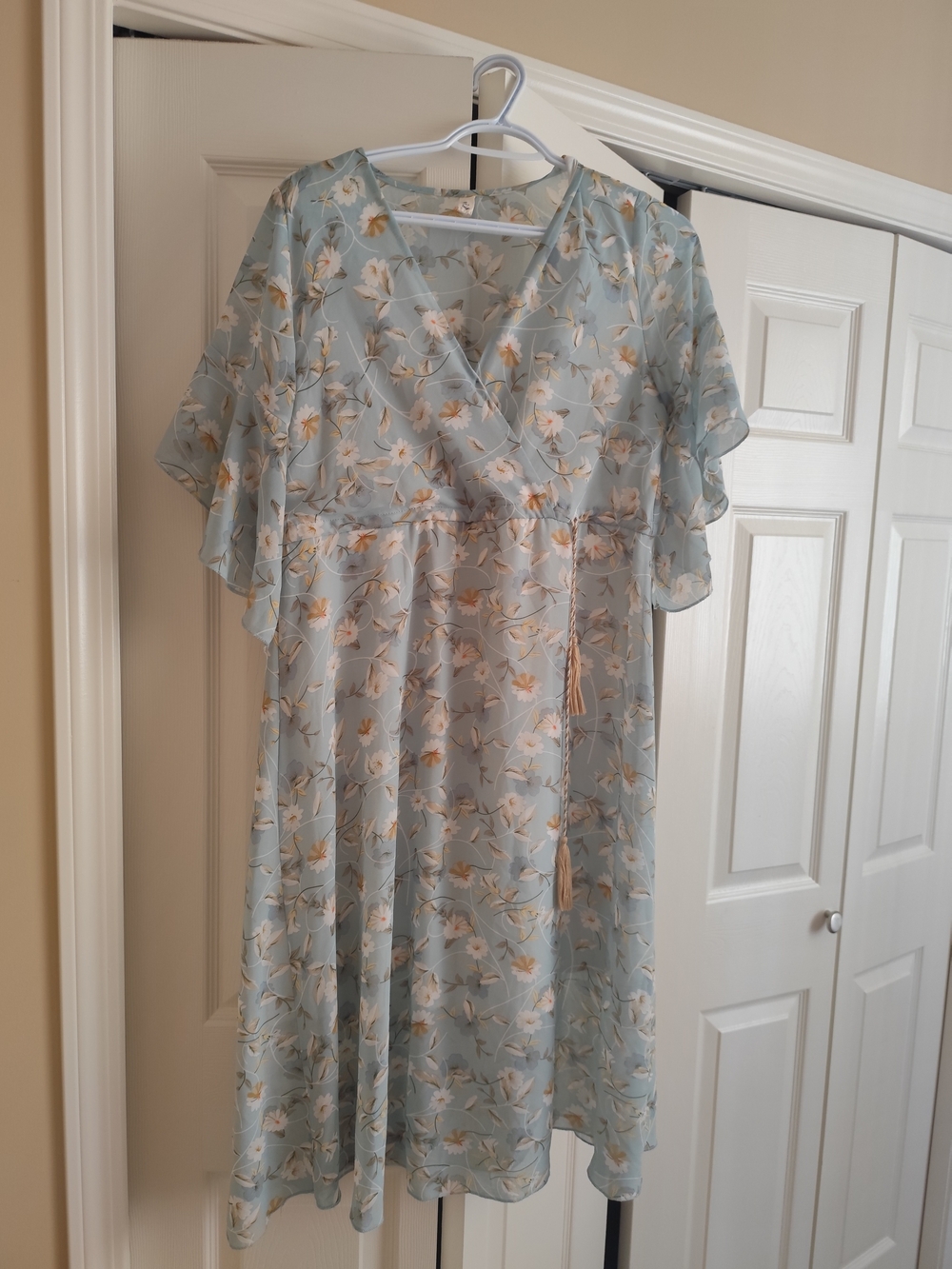 Light Blue Floral Wrap Midi Dress with Tie Waist